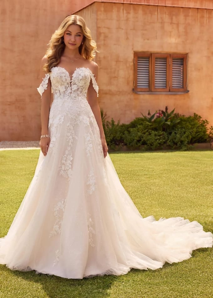 white christmas dresses Wedding dress Apolonia
